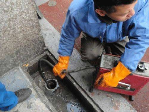 良庆疏通下水道